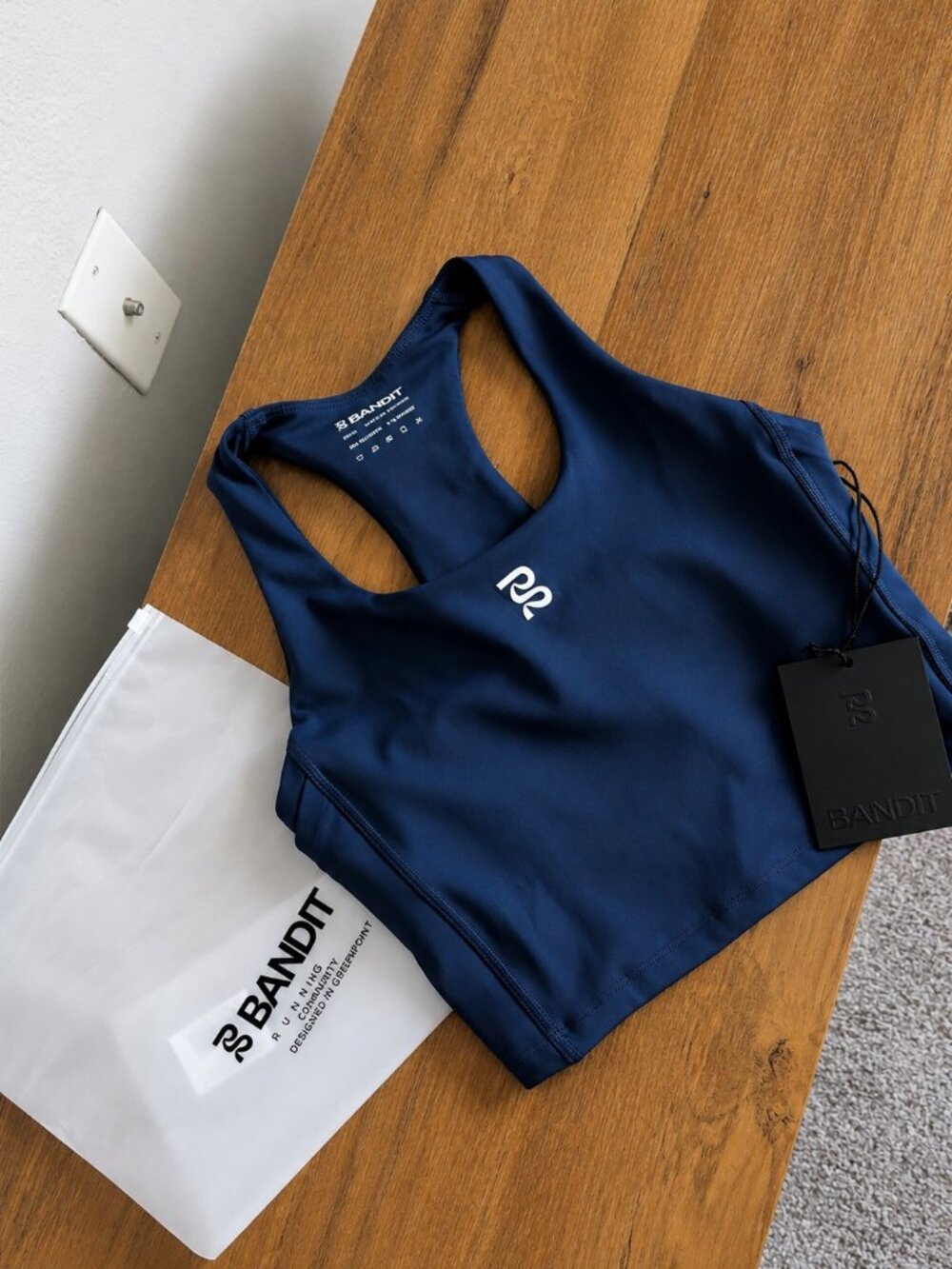 BANDIT Women's Stamina™ Scoop Neck Race Crop - NY Navy